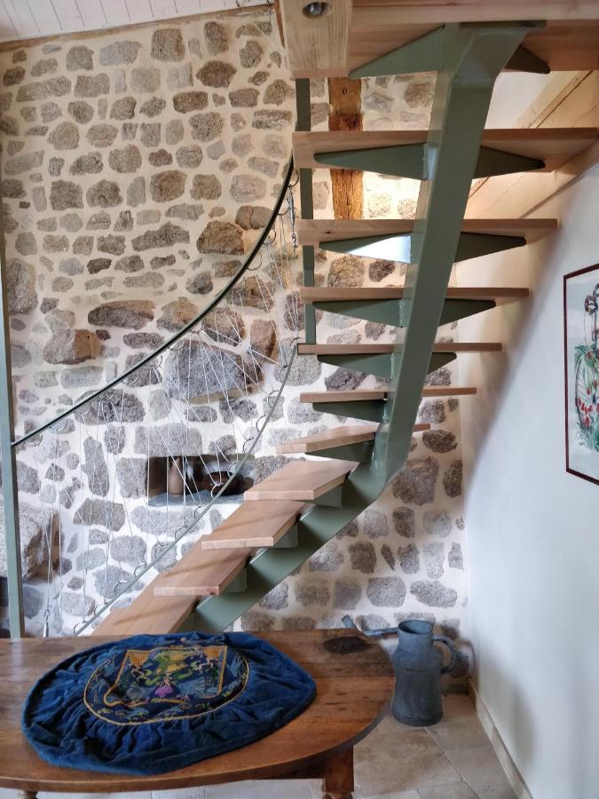 Les Fayettes Hotell Montregard Eksteriør bilde